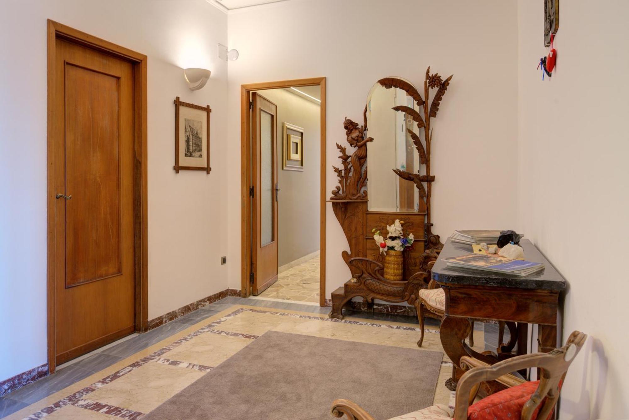 Top Floor Aparthotel Bentivoglio Катанія Екстер'єр фото